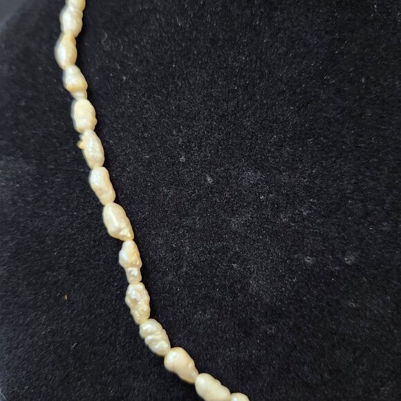 Vintage String Pearl Necklace 40cm - Picture 3 of 6